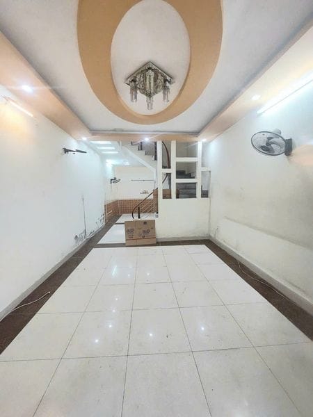 Bán nhà chợ hàng hải phòng