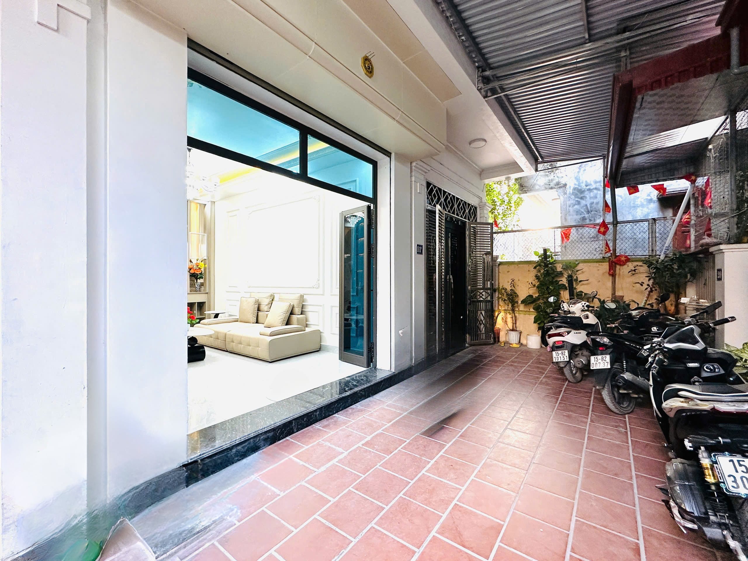 Nhà Ngõ Phạm Hữu Điều