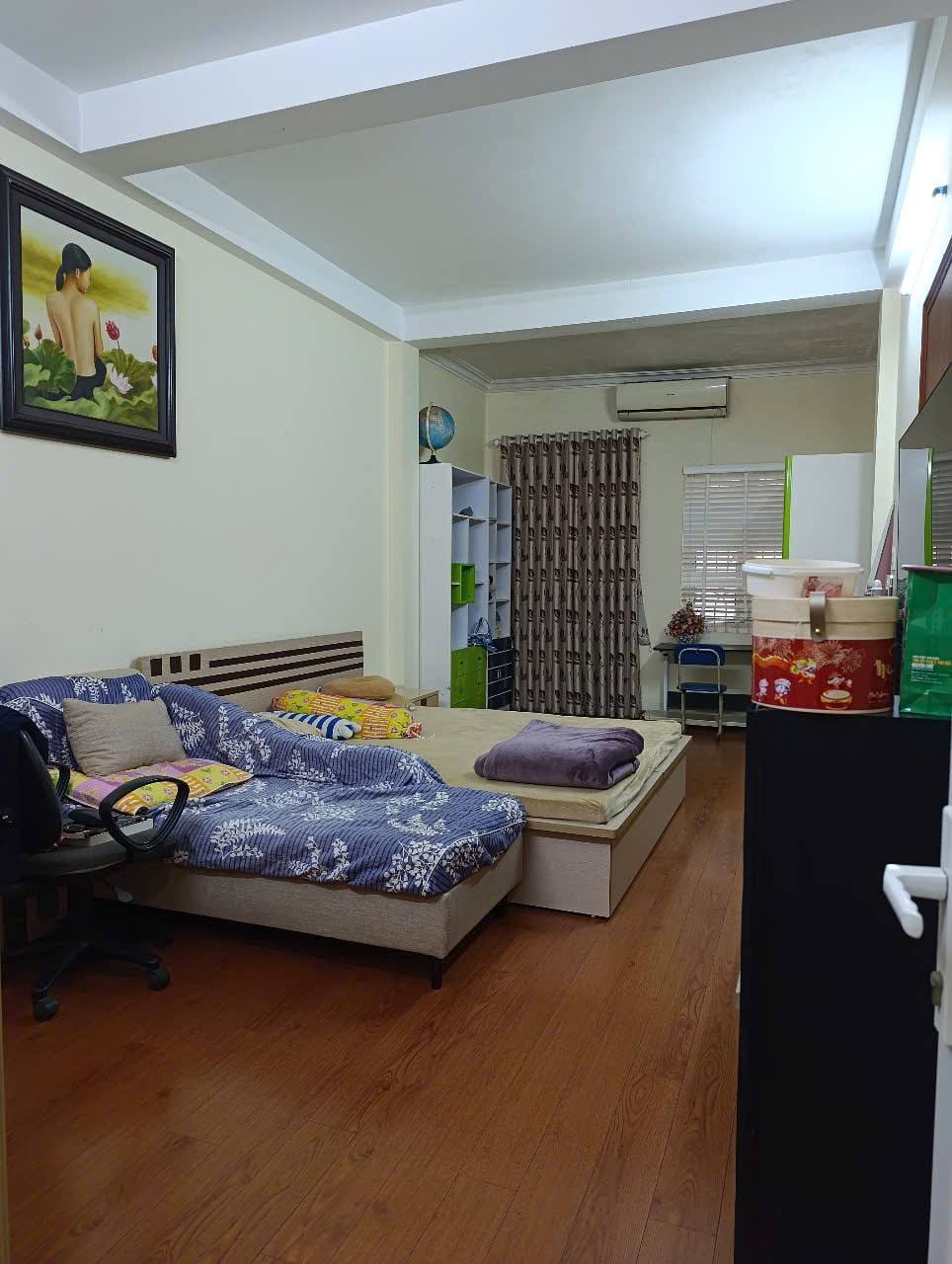 Bán Nhà Phố Hai Bà Trưng